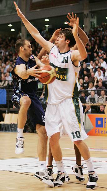 谢尔基在法 谢尔基在法